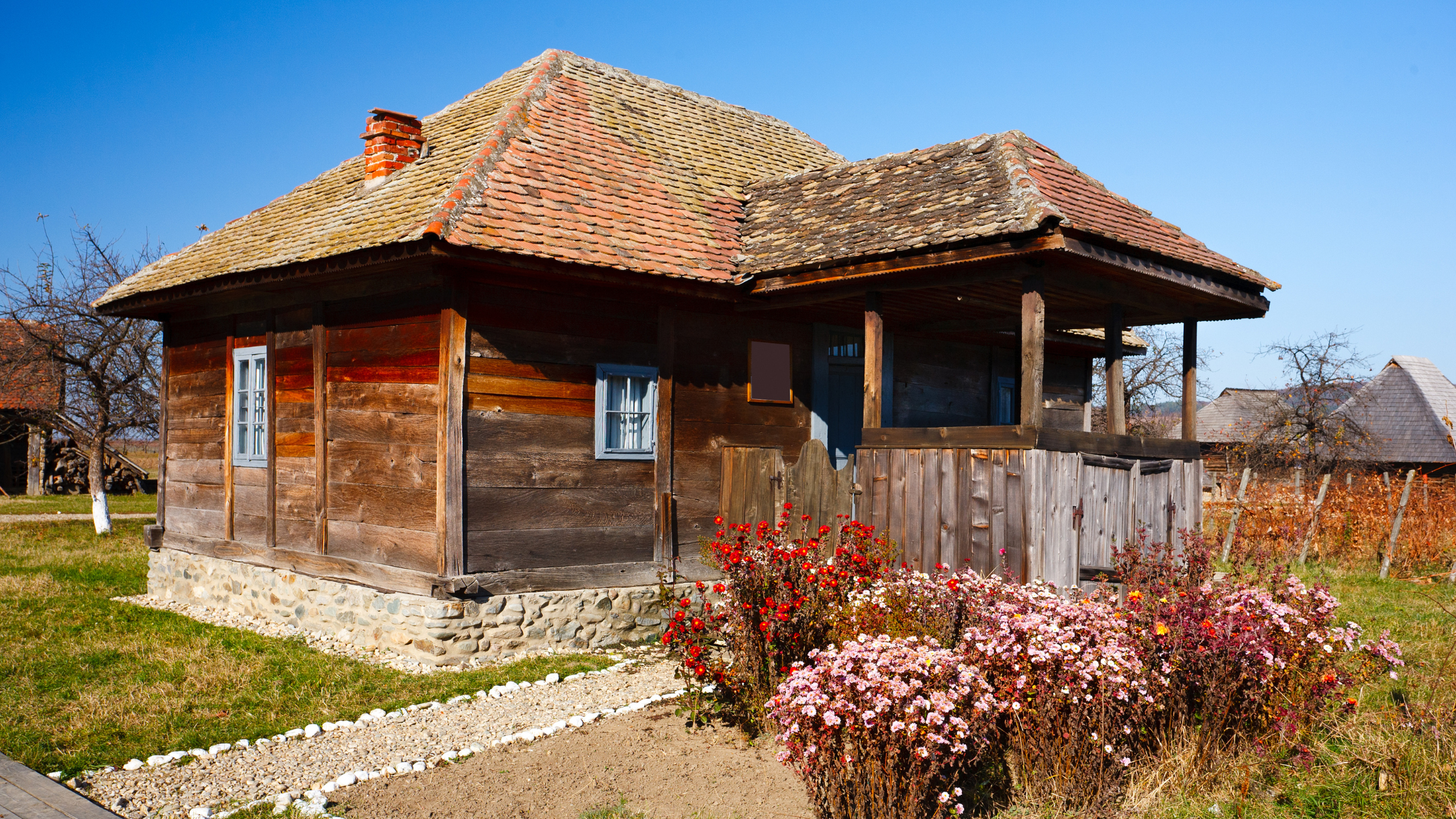 casa traditionala romaneasca